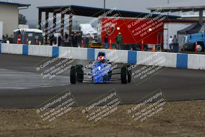 media/Nov-16-2025-CalClub SCCA (Sun) [[2975c16dfc]]/Group 2/Turn 1/